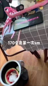 第一次sm调教170小仙女女友