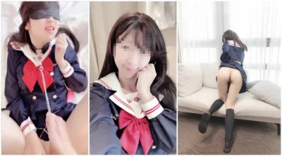 [原创]沙发上就开始发骚的北京JK妹妹